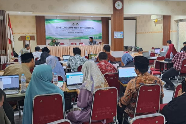 Kegiatan Audit Mutu Internal IAIN Madura Tahun 2024 Ditutup dengan FGD Hasil Pelaksanaan AMI di Hotel PKPRI Kemuning Pamekasan